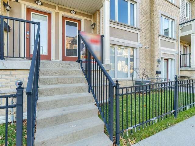 60 Fairwood Circ, unit 136 for sale - image #3