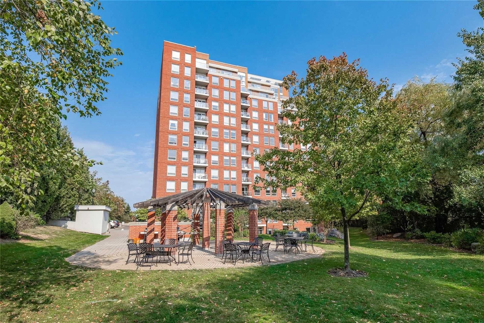 40 Old Mill Rd, unit 603 for sale - image #34