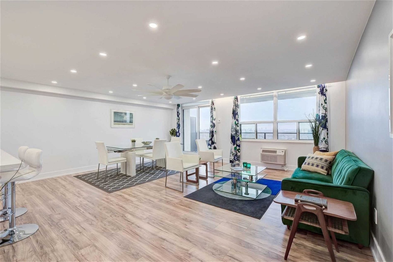 511 The West Mall, unit 1809 for sale - image #11