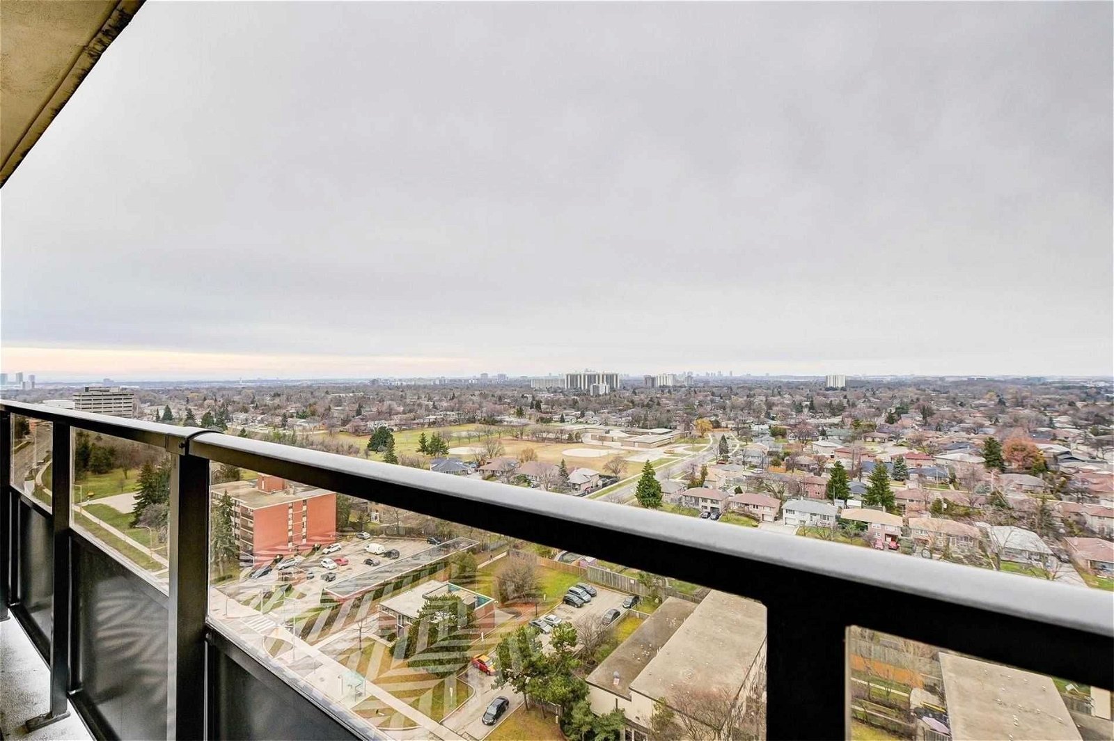 511 The West Mall, unit 1809 for sale - image #14