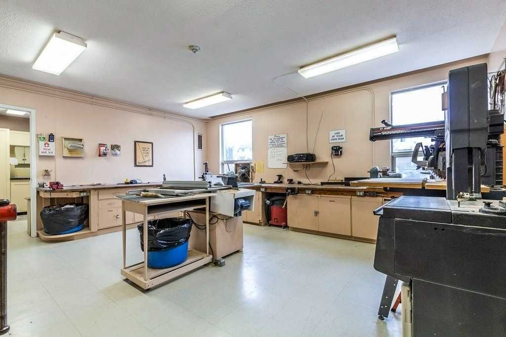 2055 Upper Middle Rd, unit 1001 for sale - image #24