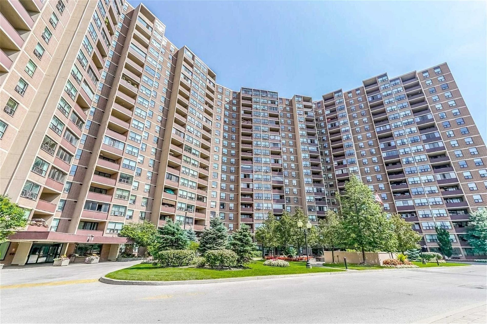 716 The West Mall, unit 411 for sale - image #25