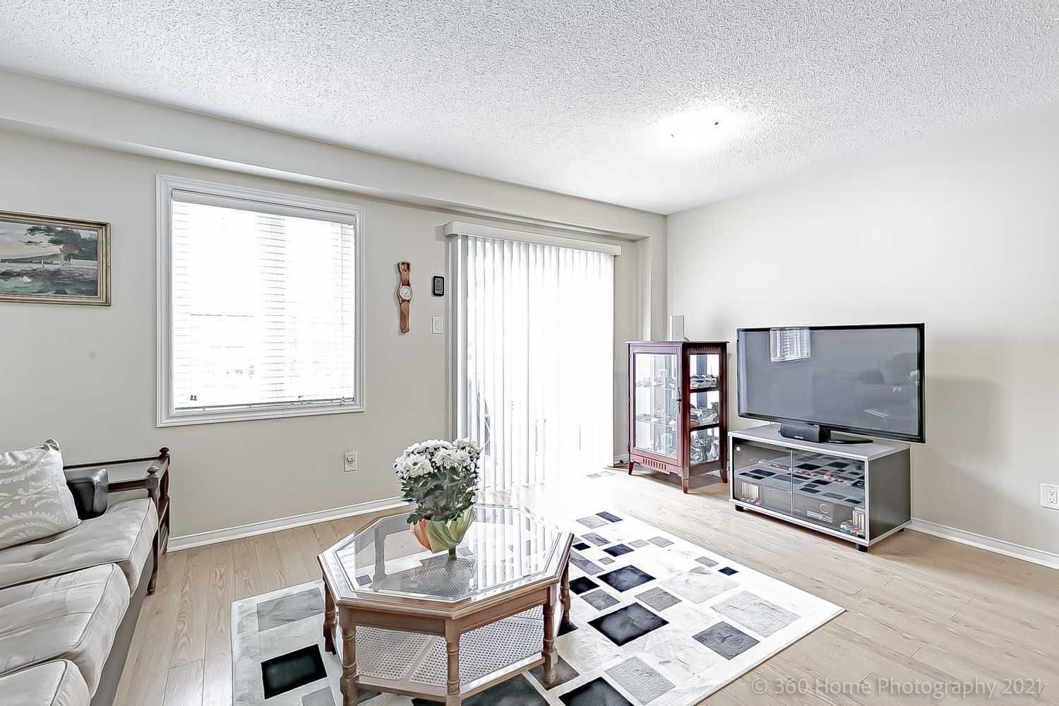 6830 Meadowvale Town Cent Circ, unit 71 for sale