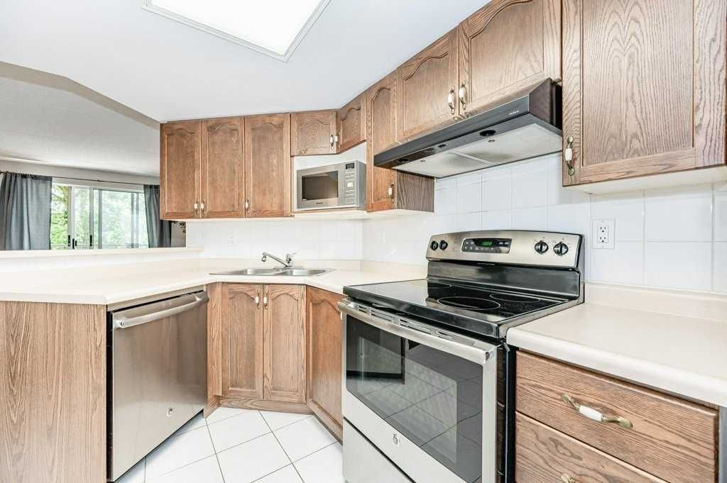 3499 Upper Middle  Rd, unit 210 for sale - image #8
