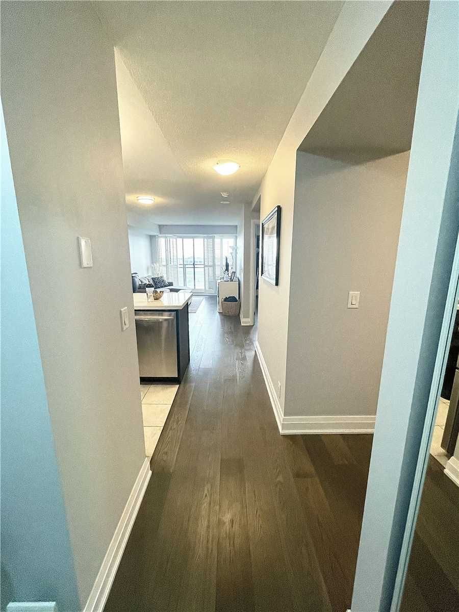 1070 Sheppard Ave W, unit 1411 for rent - image #7