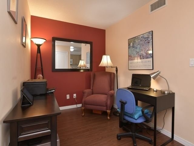 4879 Kimbermount Ave, unit 510 for sale - image #27
