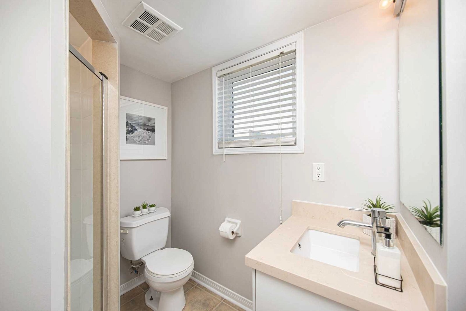 21 Foundry Ave, unit 10 for sale - image #9