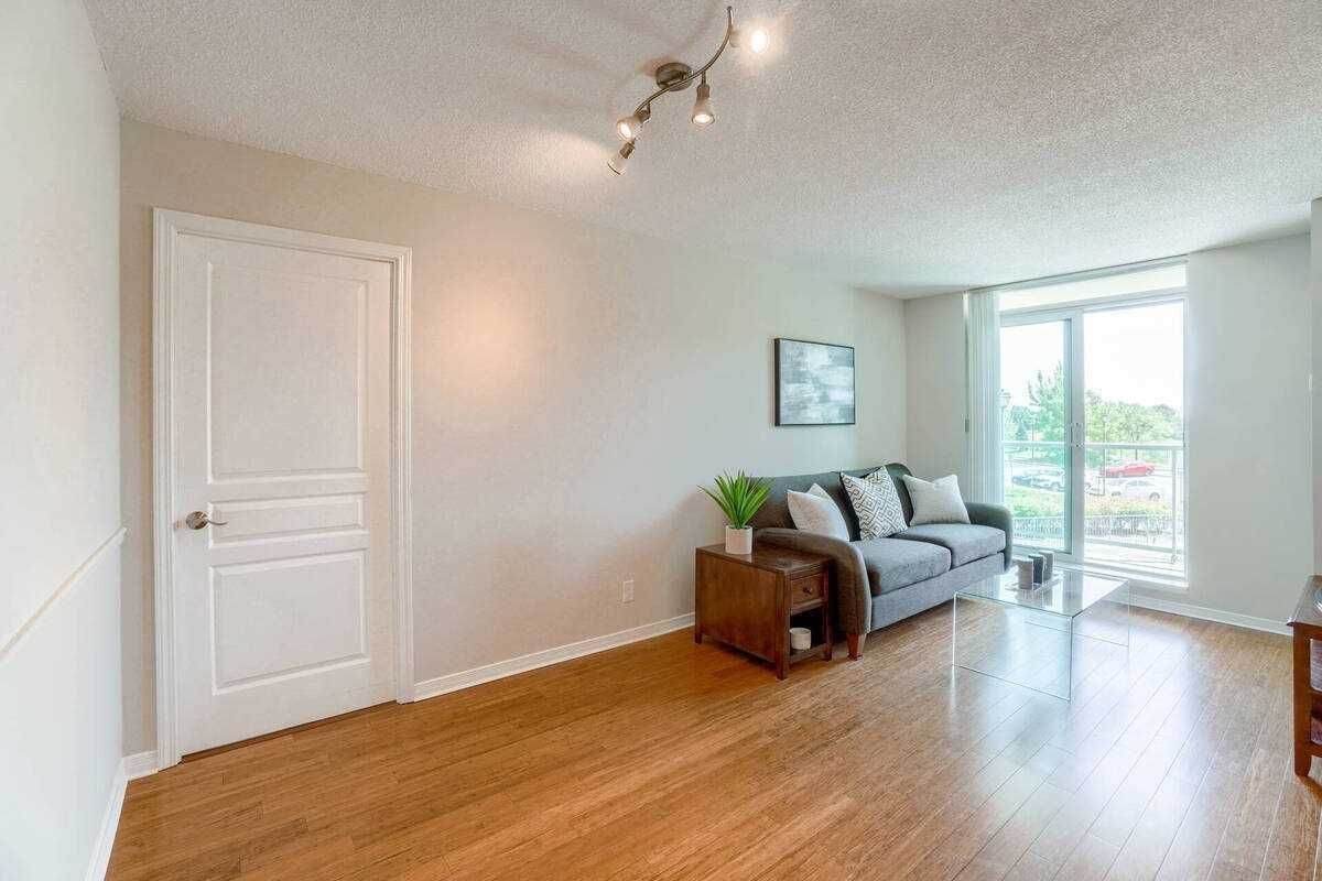 4879 Kimbermount Ave, unit 204 for sale - image #8