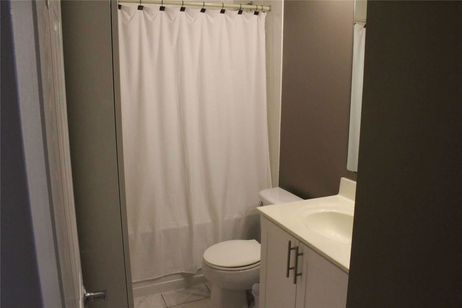 388 Prince Of Wales Dr, unit 1905 for rent in Downtown Core - image #5