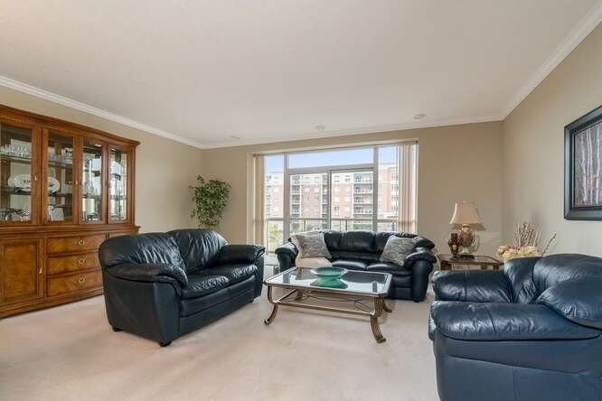 1998 Ironstone Dr, unit 309 for rent - image #25