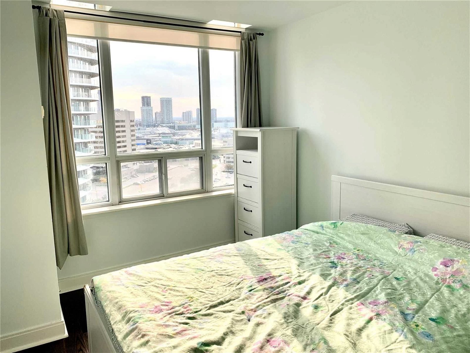 80 Absolute Ave, unit 1808 for rent - image #8