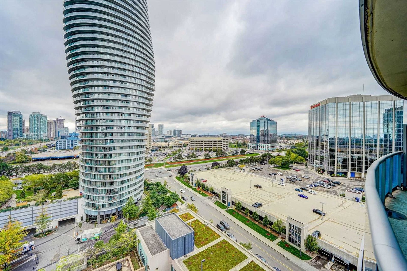 80 Absolute Ave, unit 1307 for sale - image #17