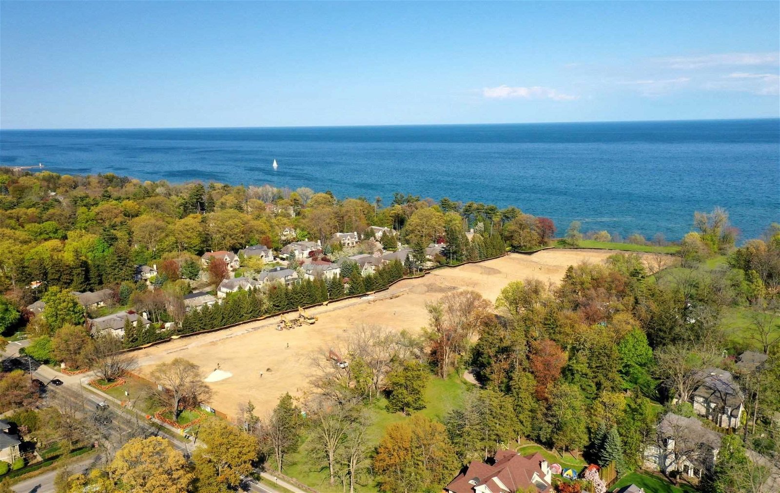 346-362 Lakeshore Rd W Lot 3 Rd W for sale  - image #1