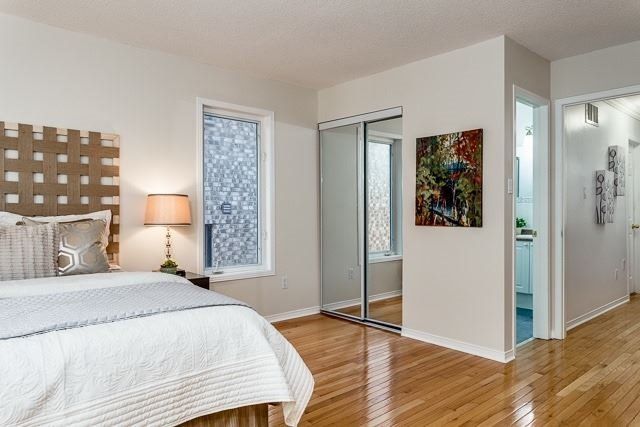 1296 King St W, unit upper for rent in Parkdale - image #3