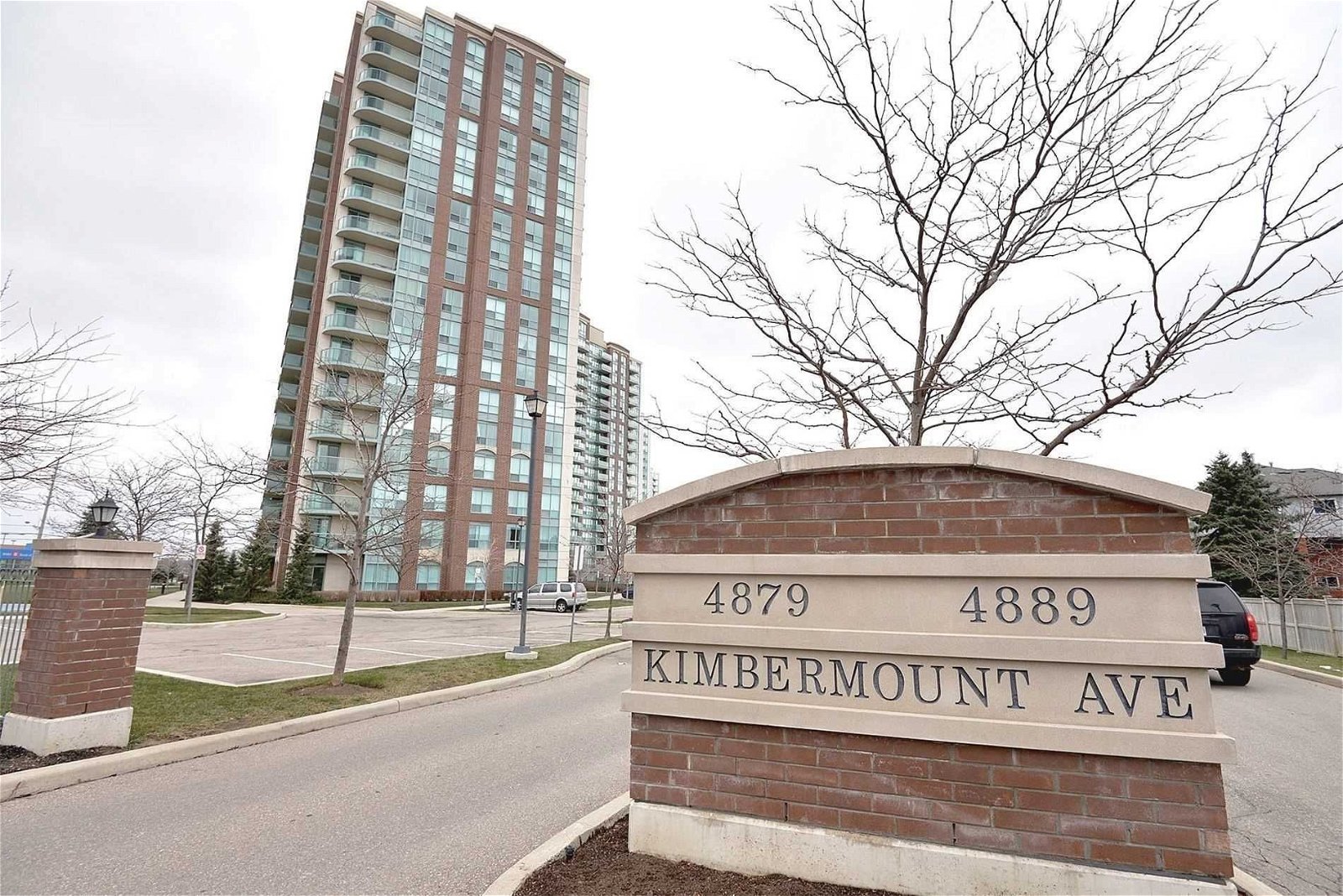 4889 Kimbermount Ave, unit 309 for rent - image #2