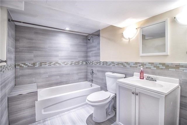 3567 Queenston Dr, unit lower for rent - image #6