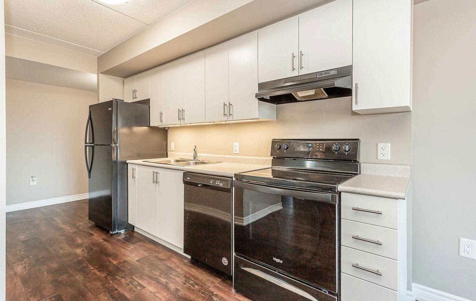 716 Main St E, unit 401 for rent in Downtown Milton - image #5