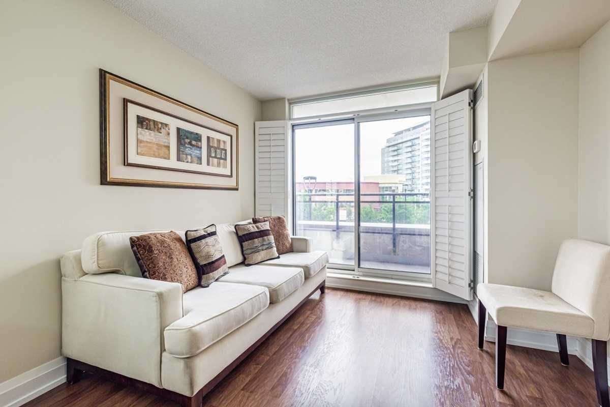 1070 Sheppard Ave W, unit 218 for rent - image #2