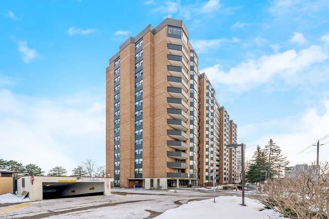 3845 Lakeshore Blvd W, unit 602 for sale - image #1