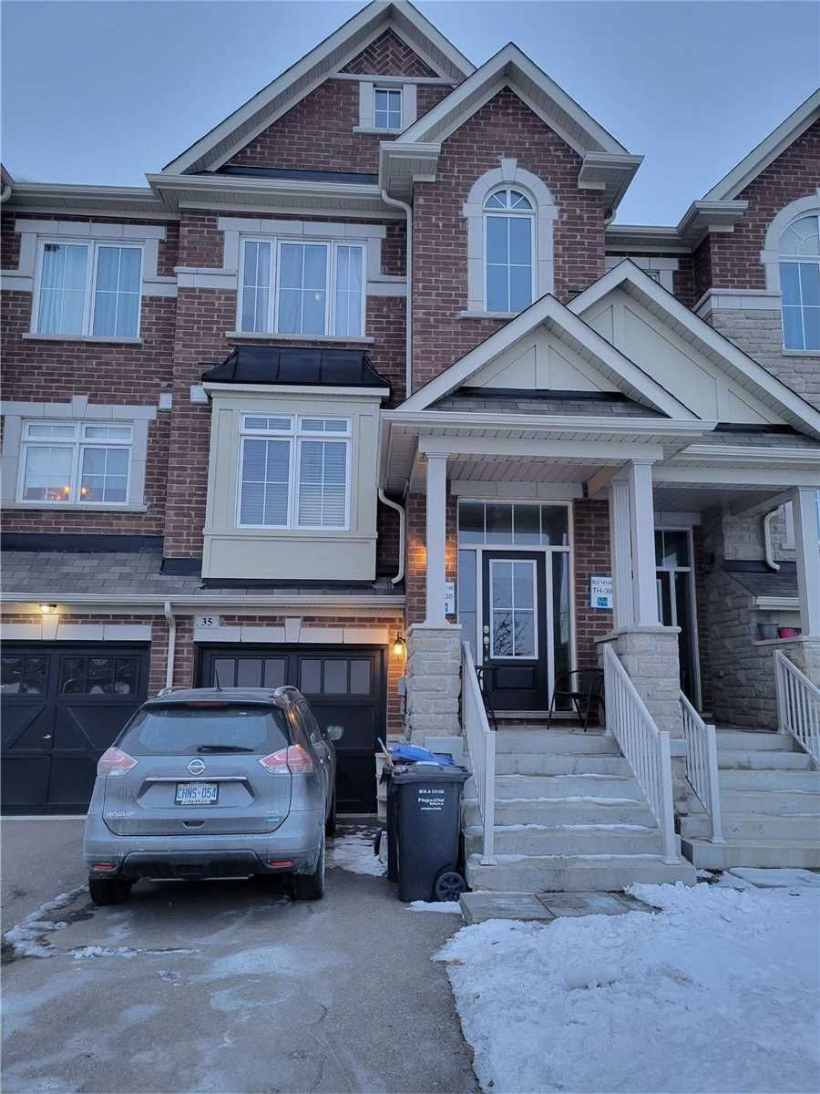 35 Rockman Cres for sale in Mount Pleasant Village - image #1