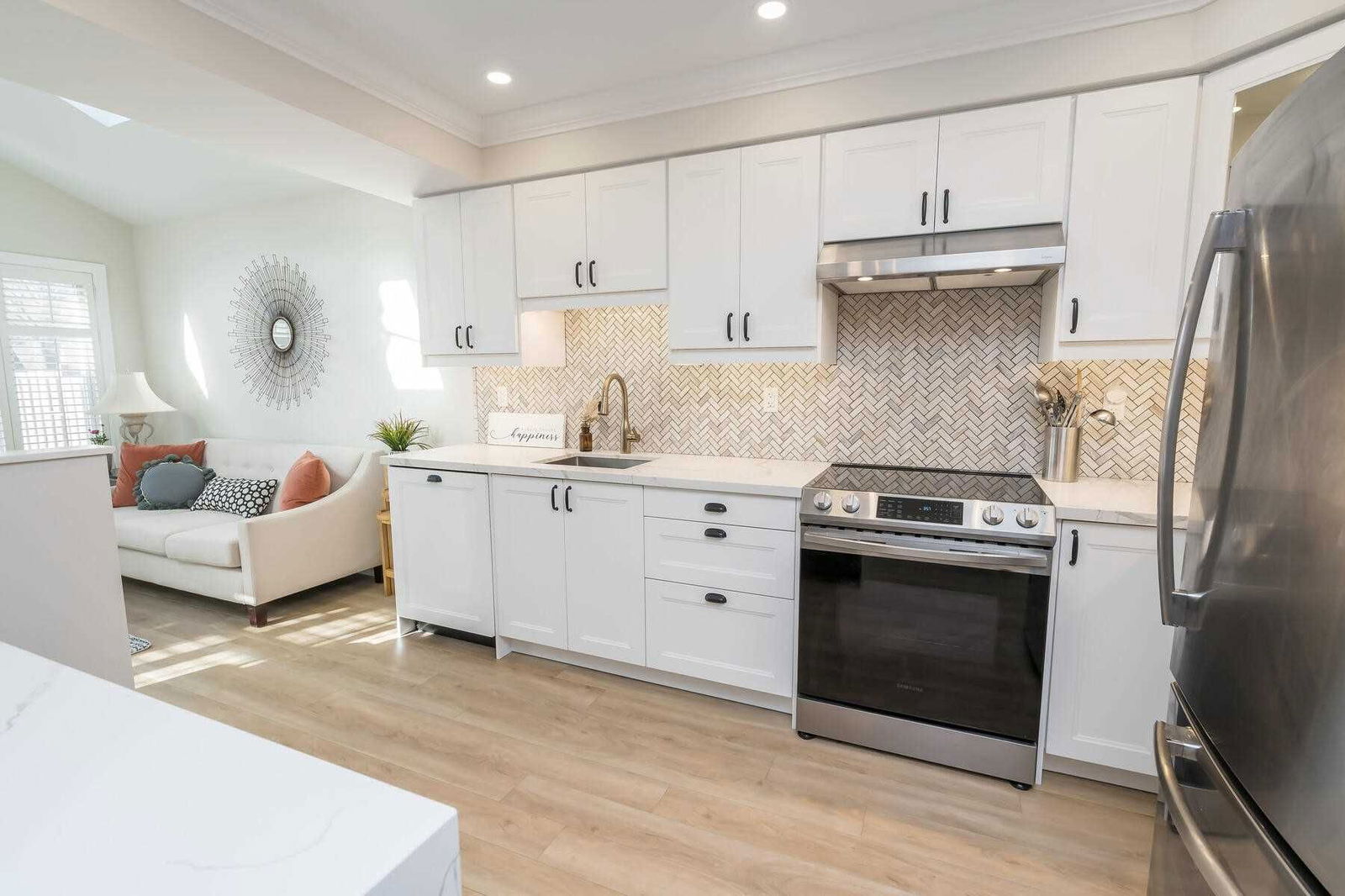 104 Eaton St S for sale in Georgetown - image #4
