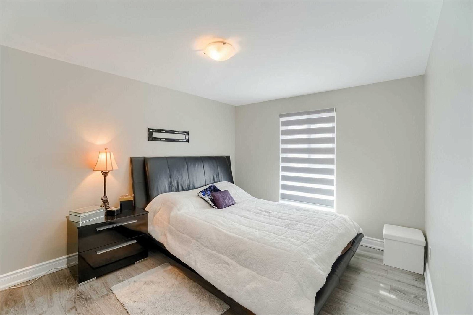 36 Fleetwood Cres for sale  - image #8