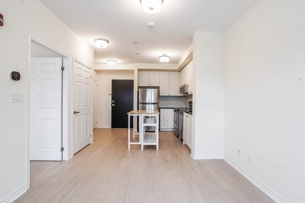 200 Lagerfeld Dr, unit 402 for rent - image #4