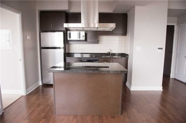 60 Absolute Ave, unit 3303 for rent - image #13
