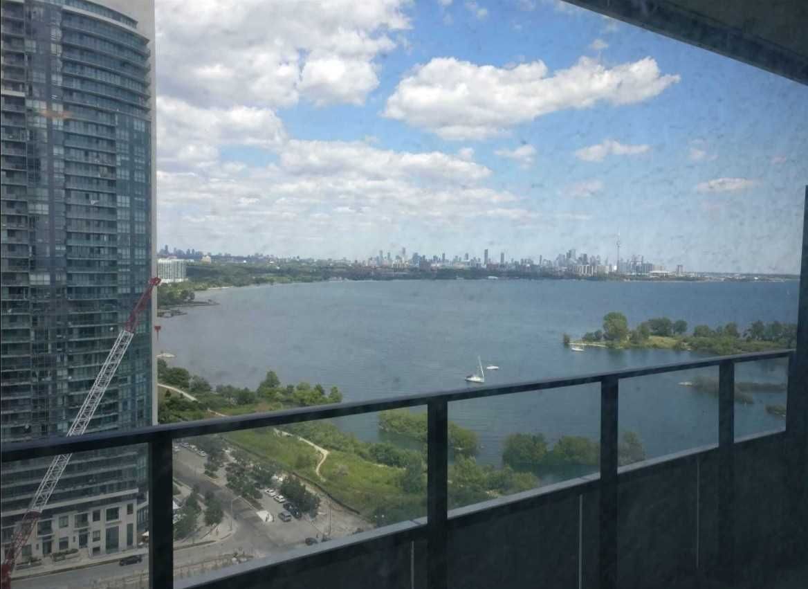 20 Shore Breeze Dr S, unit 1004 for rent - image #11