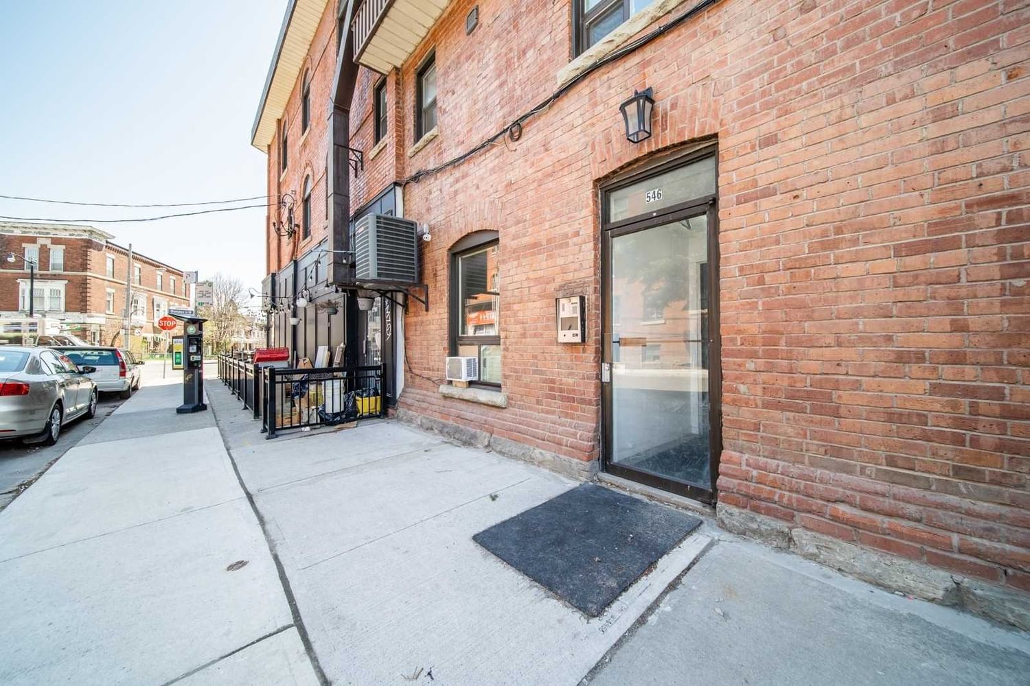 2790 Dundas St W, unit 303 for rent