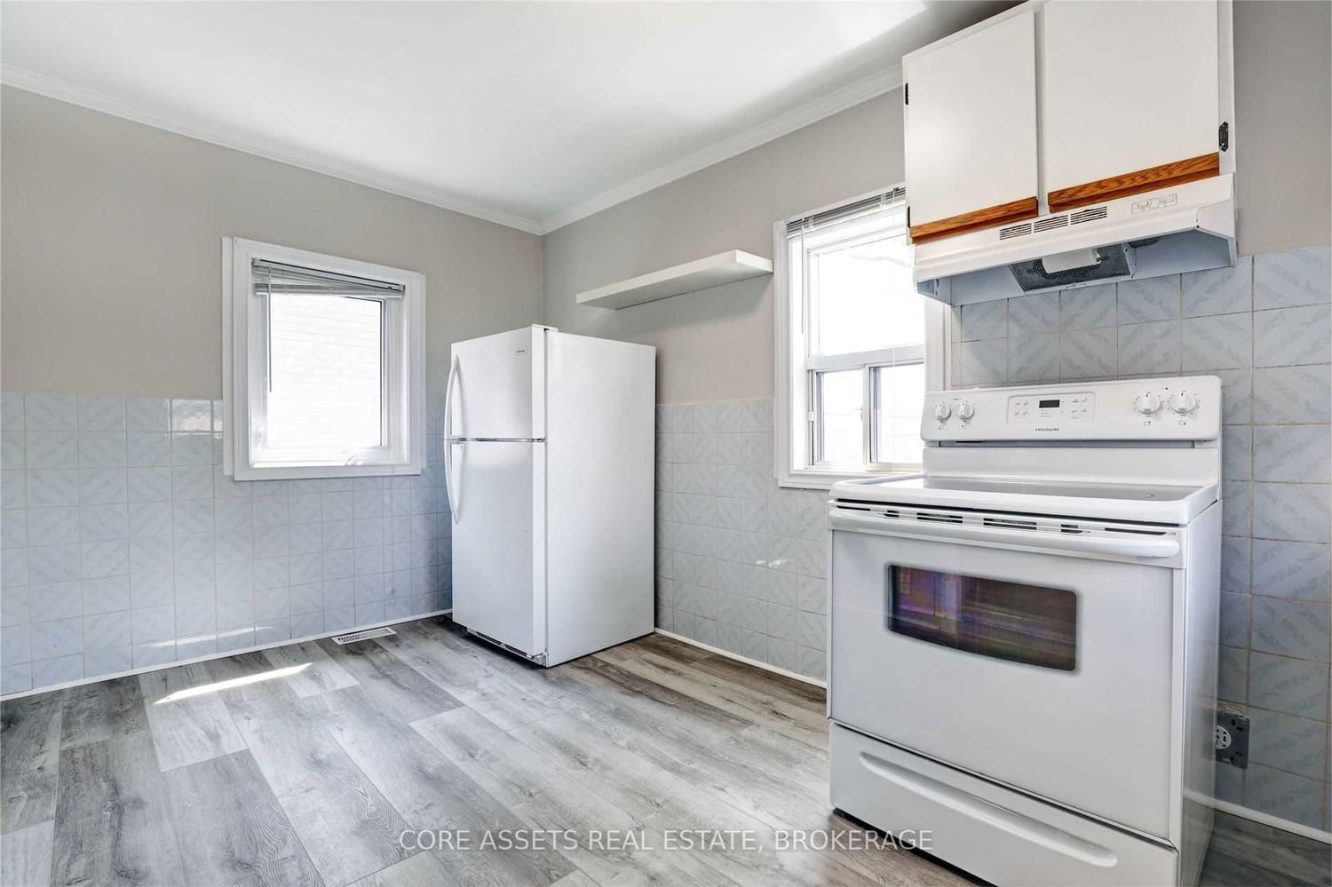 408 Salem Ave N, unit 2 for rent in Corso Italia | Davenport - image #4