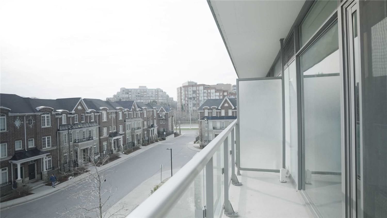 105 The Queensway Ave, unit 307 for rent - image #12