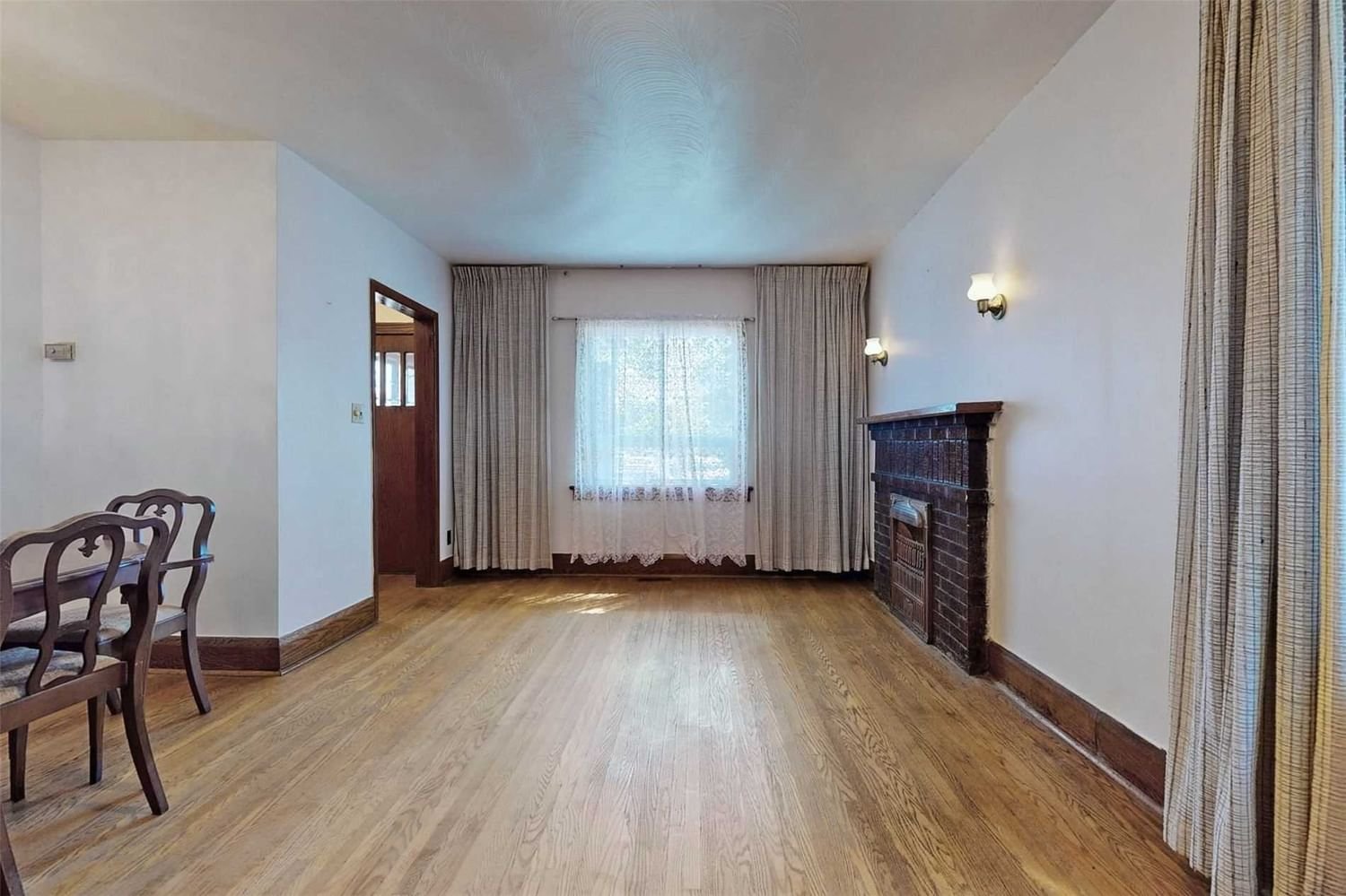 590 Willard Ave for sale  - image #6