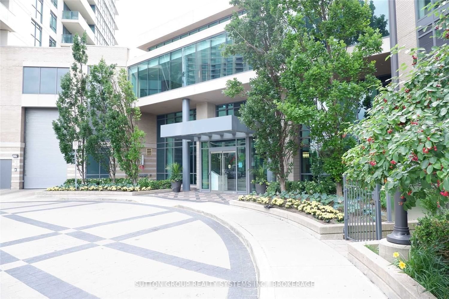 225 Sherway Gardens Rd, unit 3004 for rent - image #2
