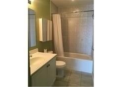 9 George St N, unit 1709 for rent - image #4