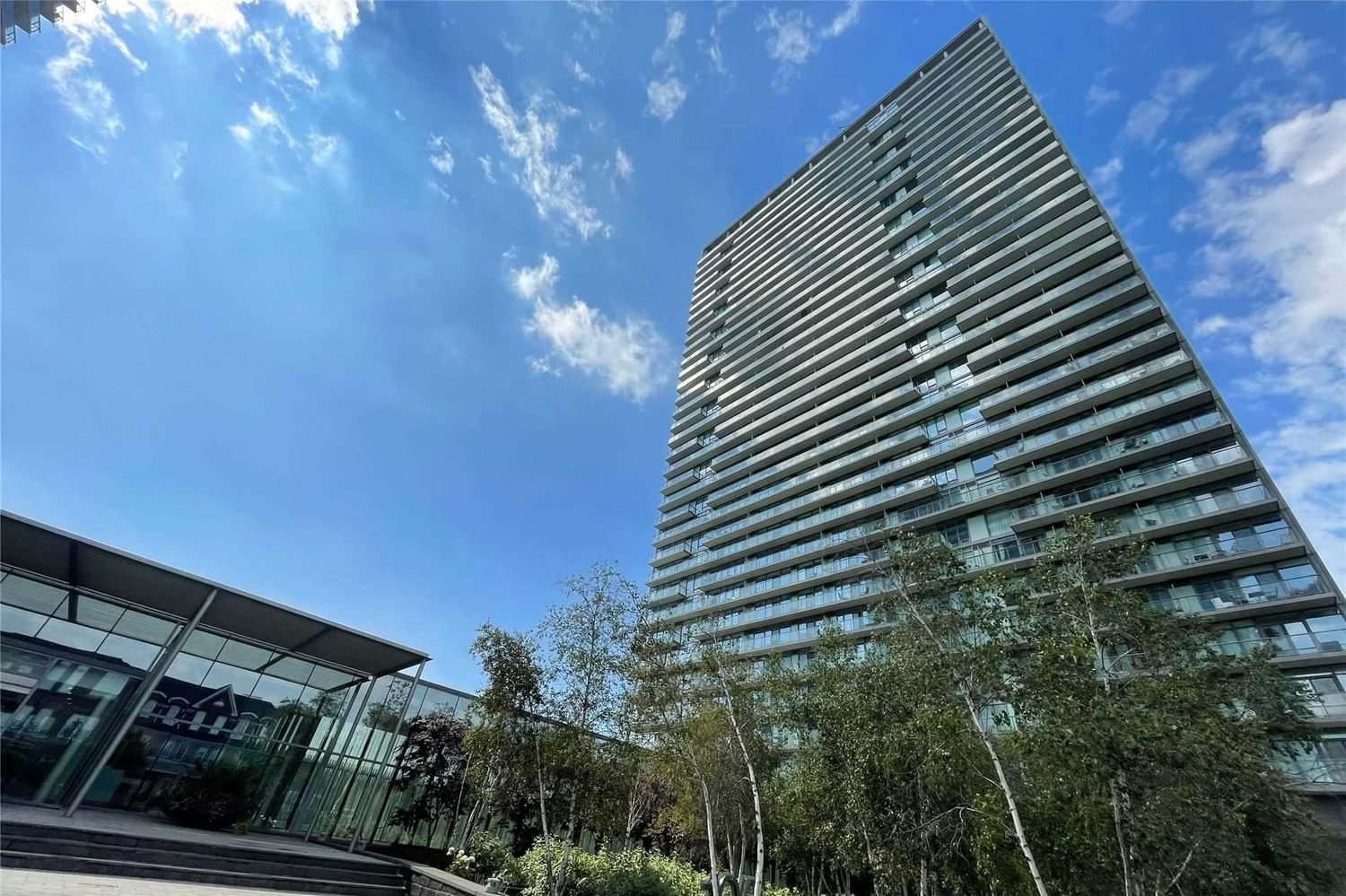 105 The Queensway Ave, unit 1510 for rent - image #1