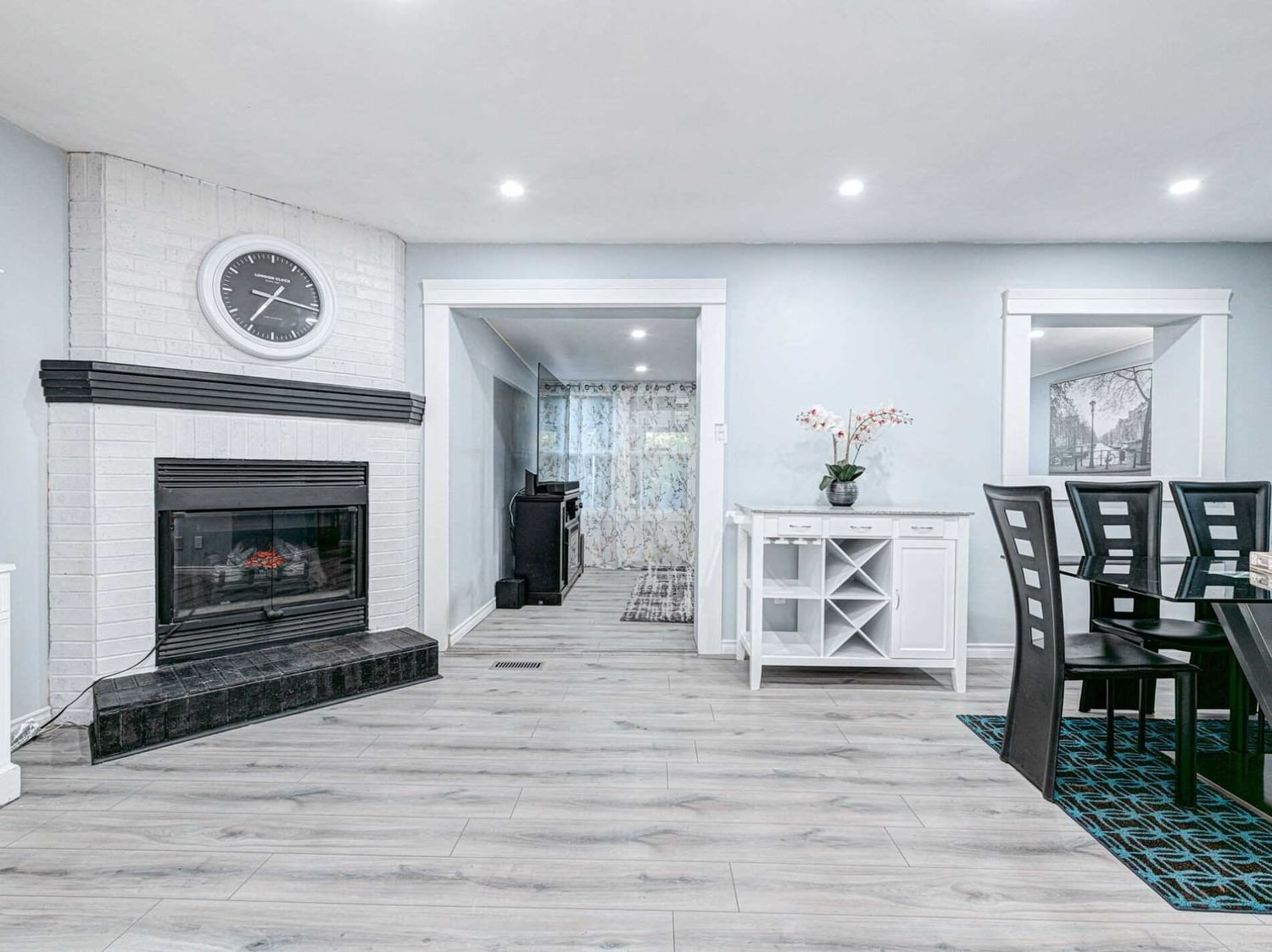 6 Roehampton Cres W for sale in Brampton South - image #5