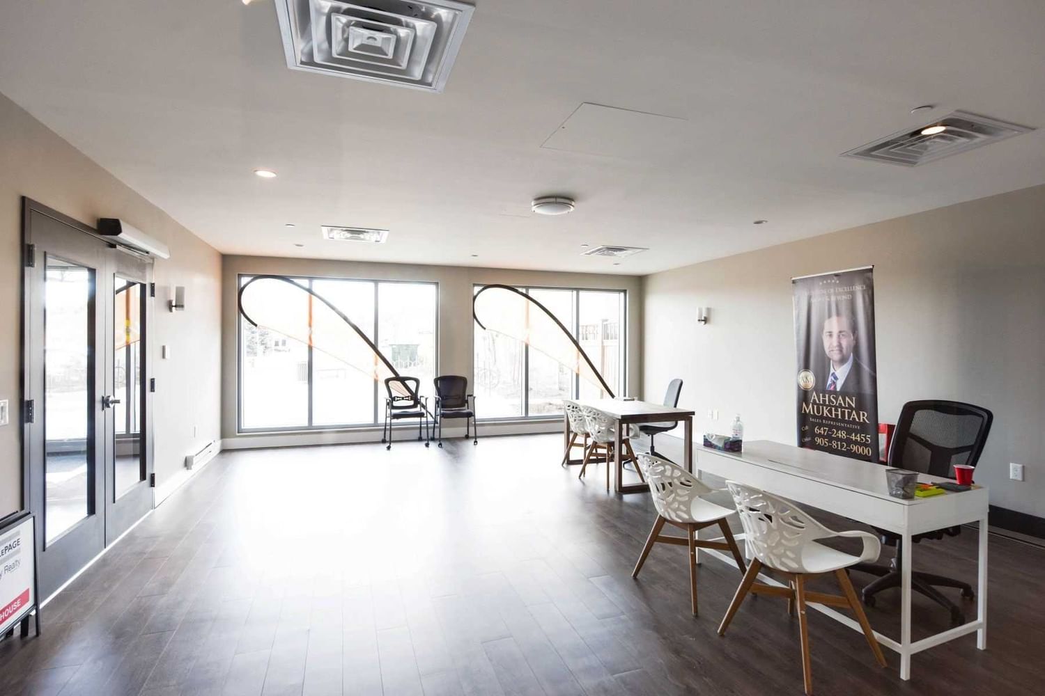 716 Main St E, unit 407 for sale in Downtown Milton - image #2