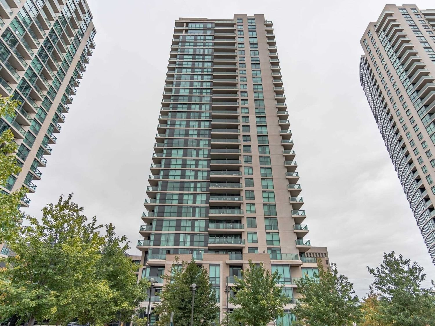 215 Sherway Gardens Rd, unit 1607 for rent - image #1