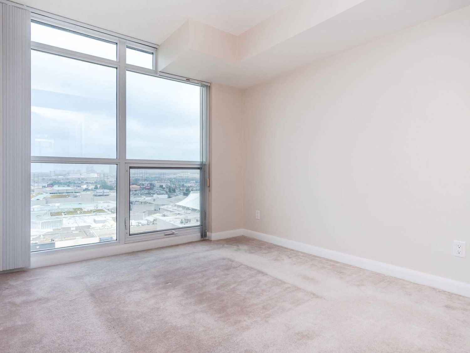 215 Sherway Gardens Rd, unit 1607 for rent - image #17