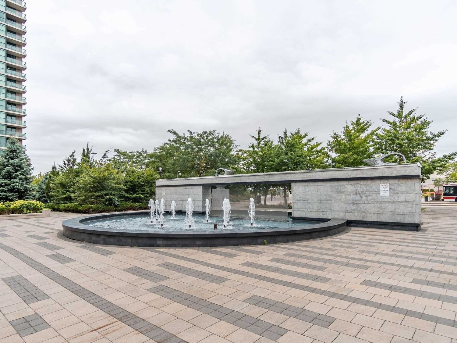 215 Sherway Gardens Rd, unit 1607 for rent - image #6