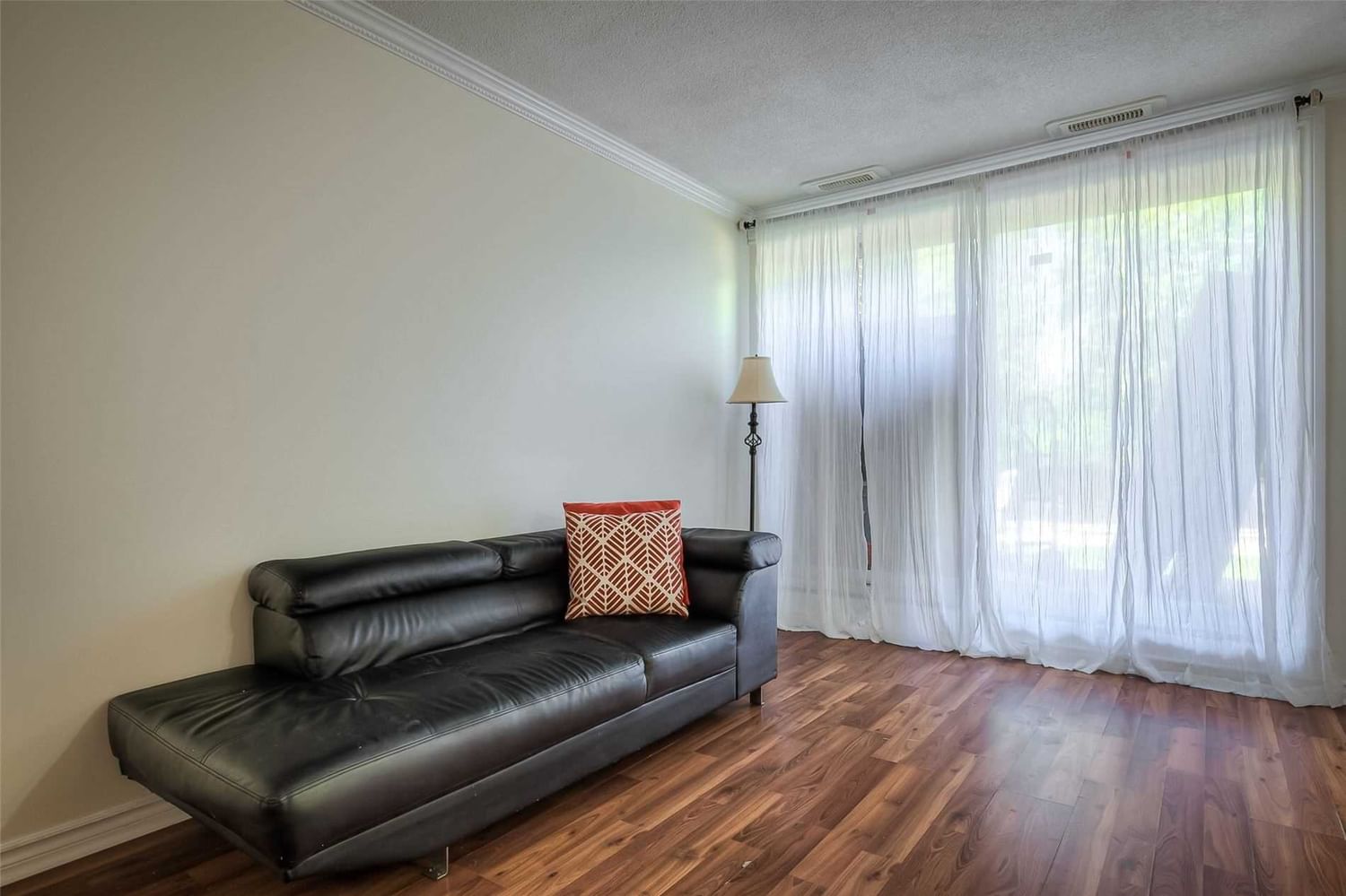 3455 Morning Star Dr 3455 Morning Star Condos 3 Beds 2 Baths Unit 102 strata.ca