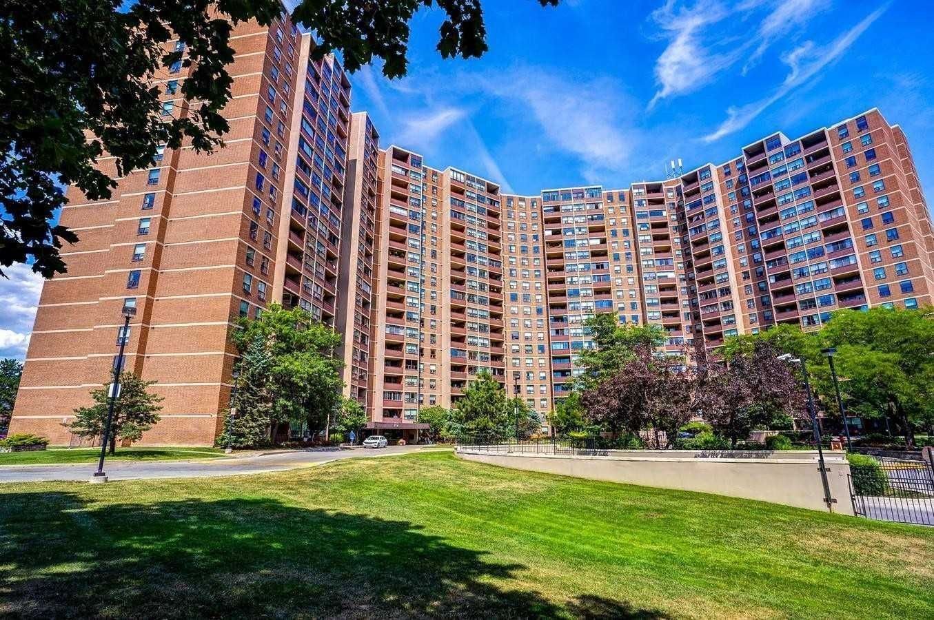 714 The West Mall, unit 1805 for sale - image #1