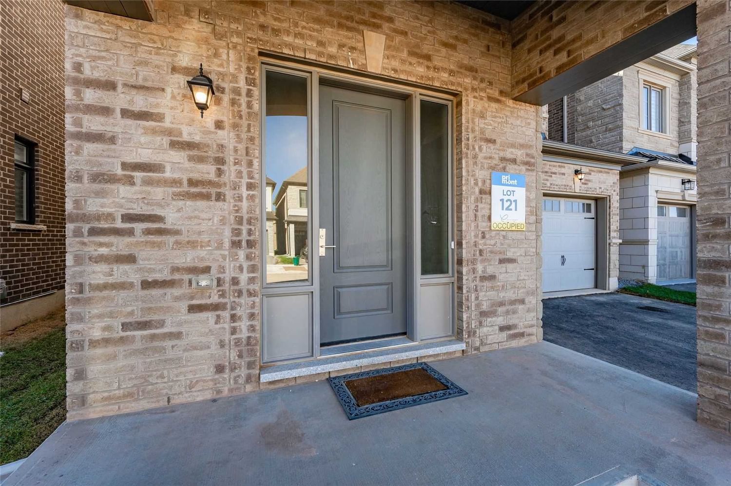 1302 Felicity Gdns for sale in Glen Abbey - image #3