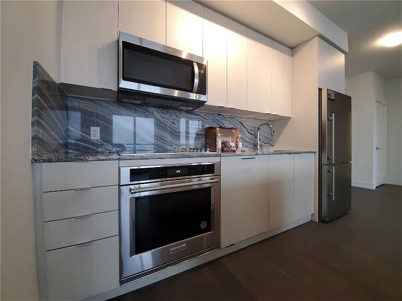 5 Mabelle Ave, unit 4236 for rent - image #1