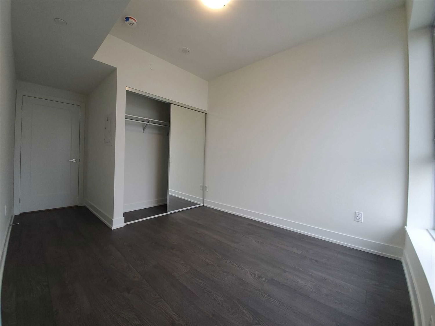 5 Mabelle Ave, unit 4236 for rent - image #7