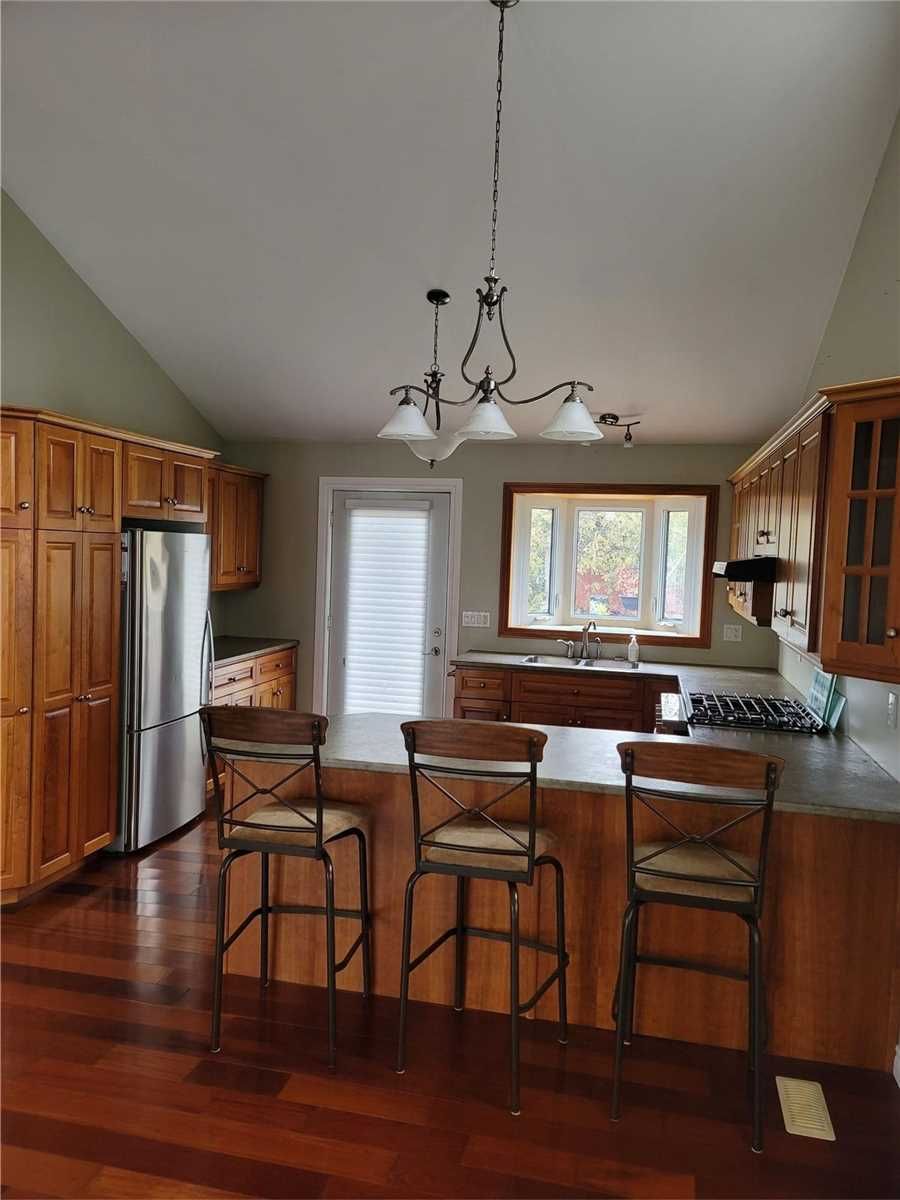 3 Marilyn St for rent in Rural Caledon - image #3