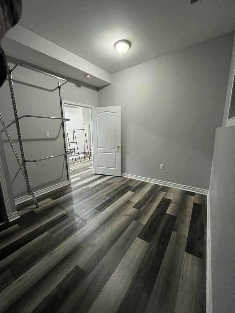 156 Decker Hollow Circ, unit basement for rent in Credit Valley - image #4