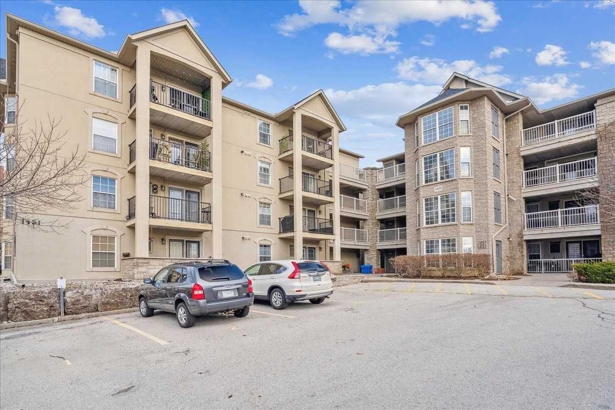 1431 Walkers Line, unit 211 for sale