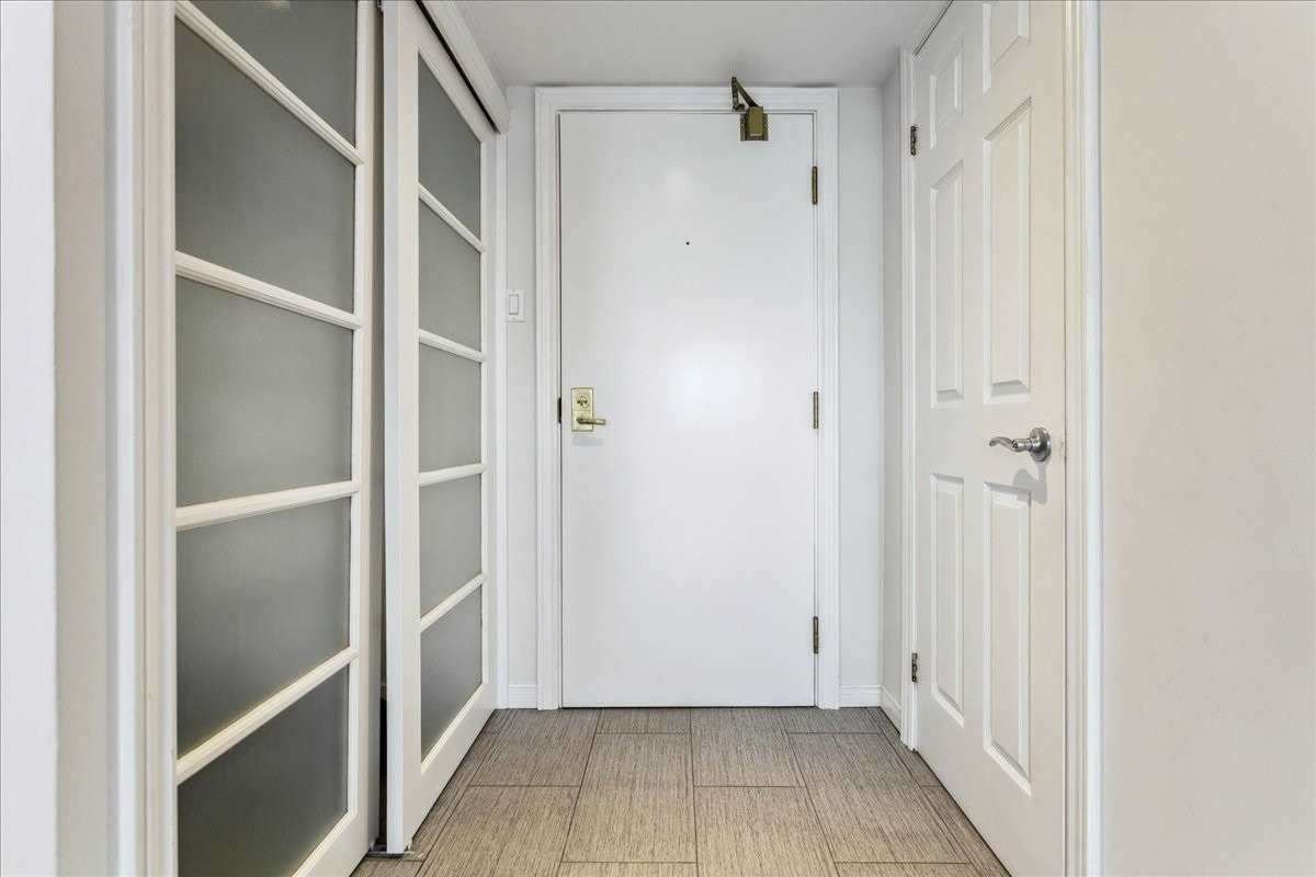 100 Bronte Rd, unit 419 for sale - image #5